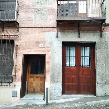 El Porton De La Bellota - Con Parking Gratis - En El Centro De *