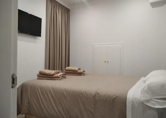 Apartmán El Porton De La Bellota - Con Parking Gratis - En El Centro De