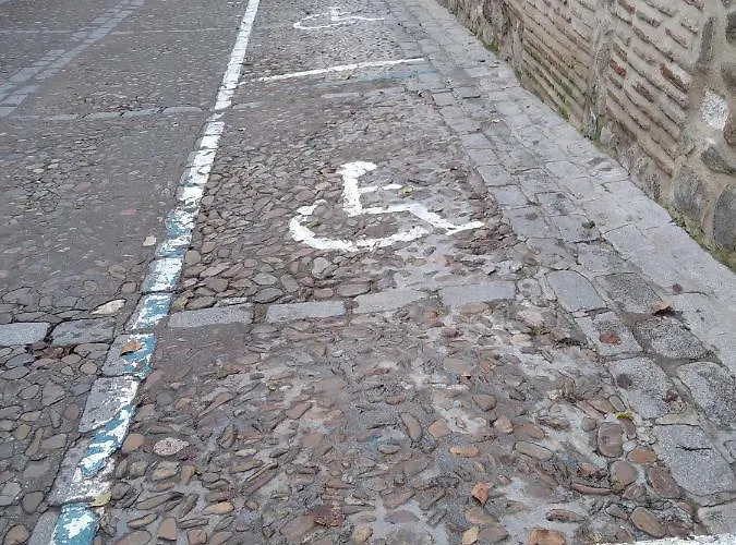 El Porton De La Bellota - Con Parking Gratis - En El Centro De Apartmán *