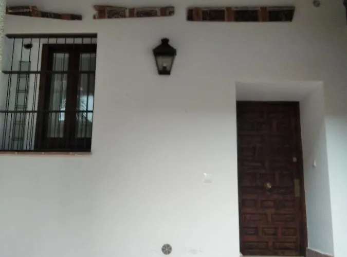 El Porton De La Bellota - Con Parking Gratis - En El Centro De Apartament